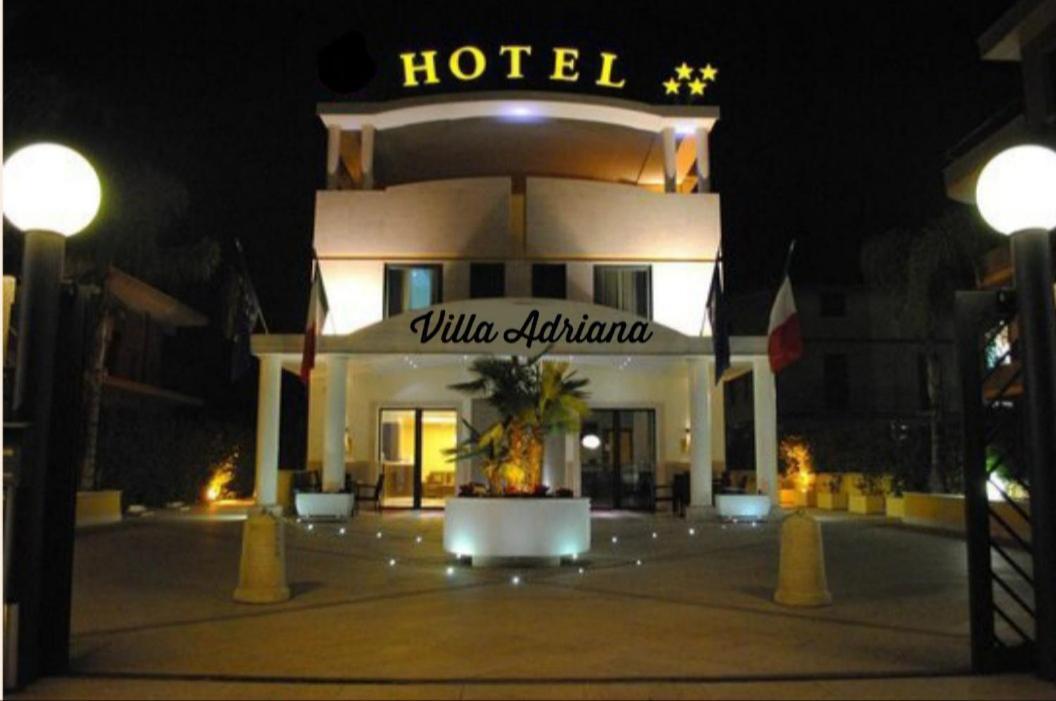 Villa Adriana Hotel Tivoli Esterno foto